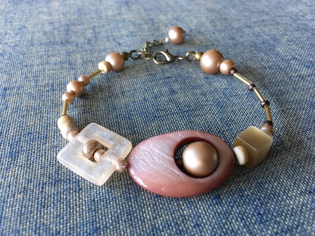 Bracelet le pétillant rose par lalouve